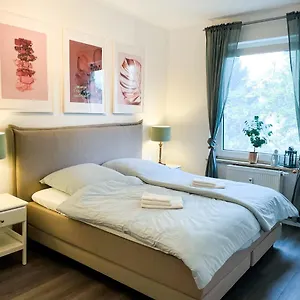 https://messenahe-und-gemutliche-wohnung-fur-zwei.hannover-hotel.net